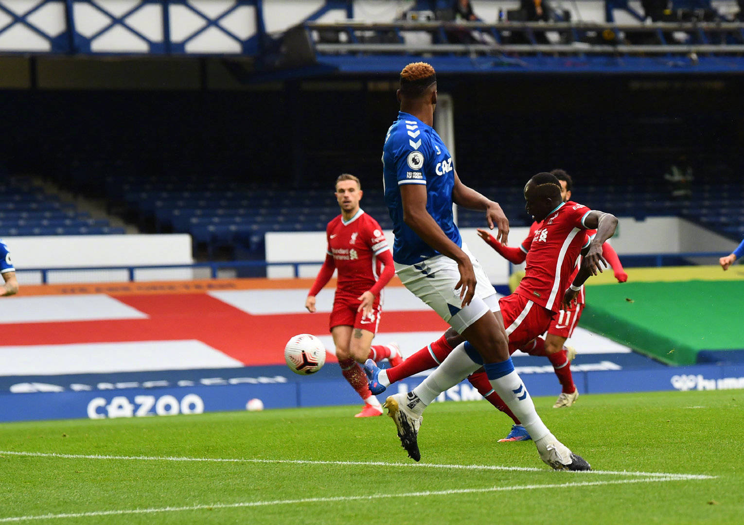 比赛中不断 比赛中不断